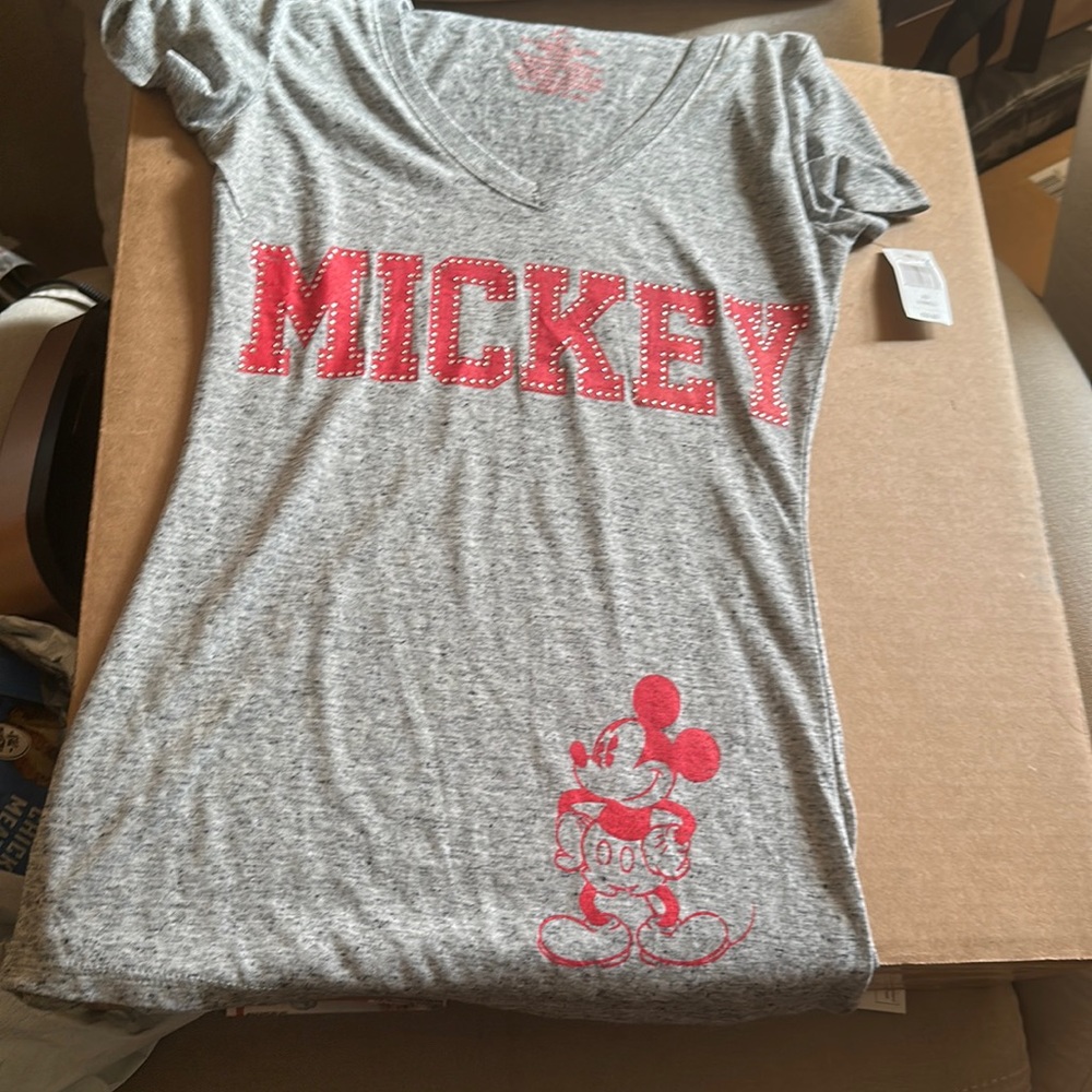Disney mickey tee shirt